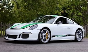 2017 Porsche 911 R Already Being Auctioned Off, Price Seems Like a Bargain