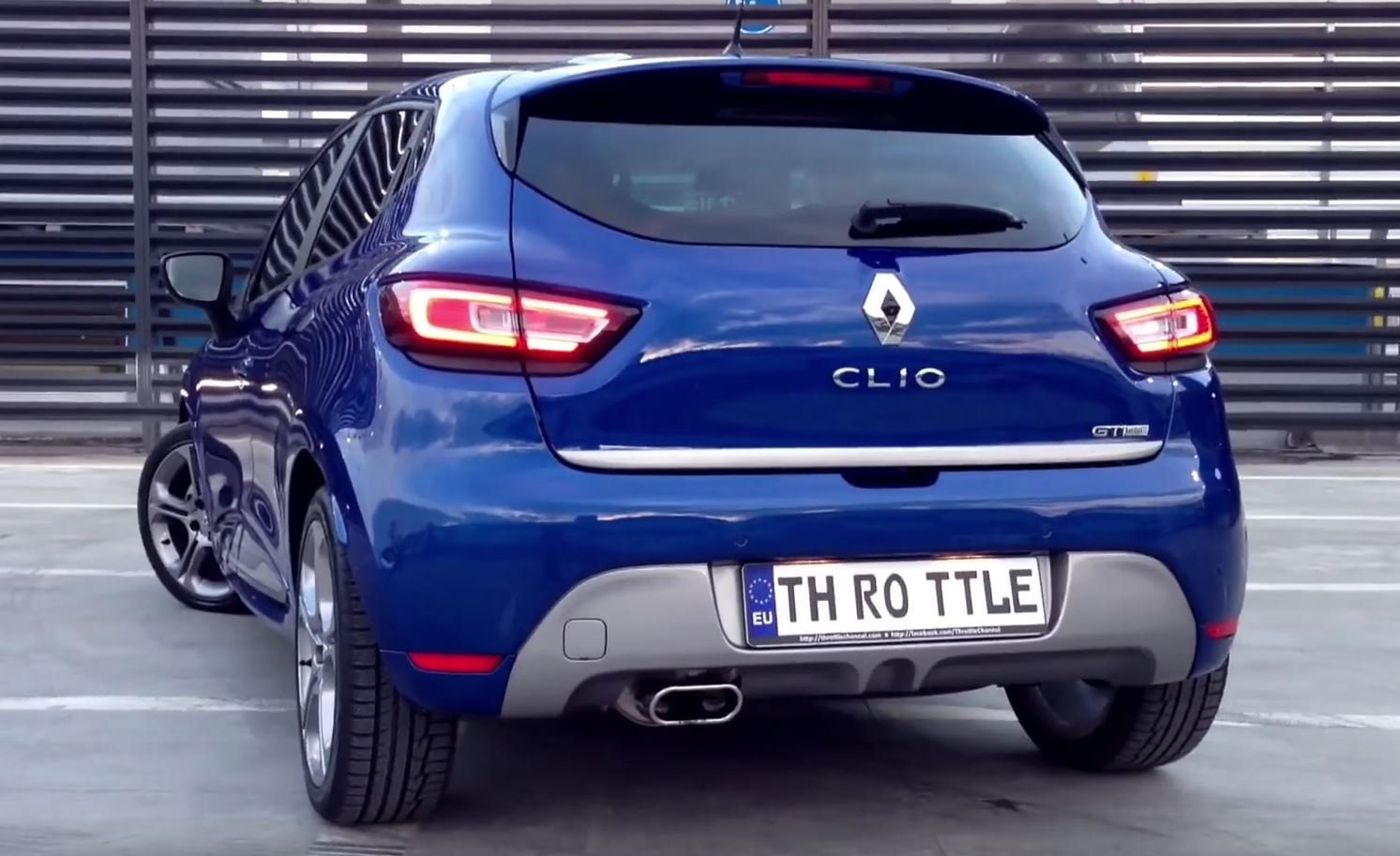 Waakzaam rechter Rechthoek 2017 Renault Clio 1.2 TCe Acceleration Test Proves Some Manuals Are Faster  - autoevolution