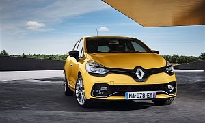 2017 Renault Clio RS Unveiled Along With Clio GT Line