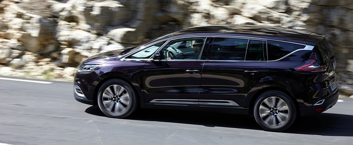  Renault Espace gana motor .8L Energy TCe con PS On Tap