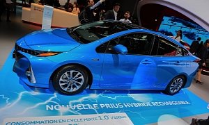 2017 Toyota Prius Plug-In Hybrid Gets Different Name for Europe, Adds Solar Roof