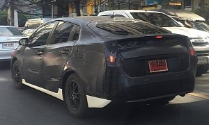 2017 Toyota Prius Spotted in Thailand, Features Heavy-Camouflaged Body