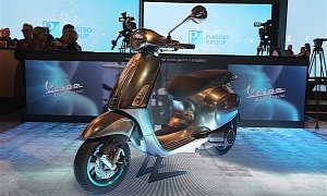 2017 Vespa Scooter Going Electric At EICMA Along RED Version