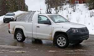2017 Volkswagen Amarok Spied Testing in Winter Conditions