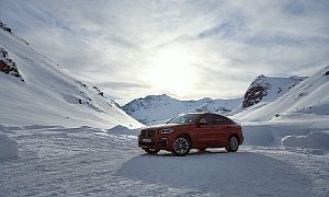 2018 BMW X4 in Winter Land Photoshoot Before the Debut in Geneva