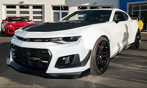 2018 Chevrolet Camaro ZL1 1LE Priced From $69,995, Goes On Sale This Summer