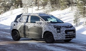 2018 Citroen C3 Picasso Makes a Snowy Appearance Before Official Unveiling