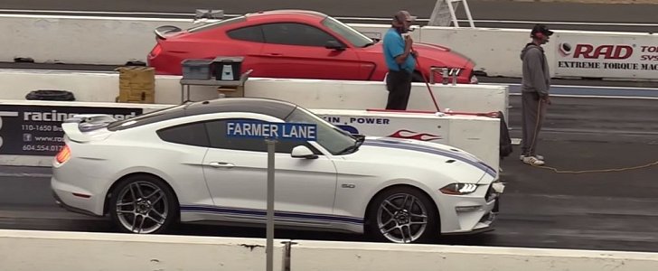 2018 Ford Mustang GT vs. Mustang Shelby GT350 Drag Race