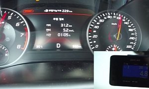 2018 Kia Stinger 3.3 V6 Pulls 4.8s 0-62 MPH Run in South Korean Test