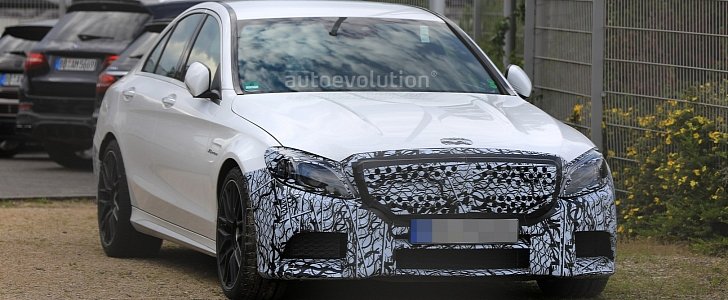 2018 Mercedes-AMG C63 Facelift Sedan and Coupe Spied With Production Bodies
