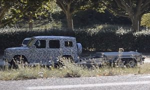 2018 Mercedes-Benz G-Class Prototypes Spied Testing Towing Capacity