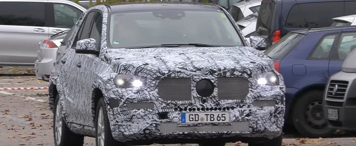 2018 Mercedes-Benz GLB Spied in German Traffic