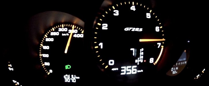 2018 Porsche 911 GT2 RS Hits 356 KM/H on German Autobahn