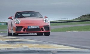 2018 Porsche 911 GT3 Gets Close to McLaren P1 in Brutal Anglesey Circuit Test
