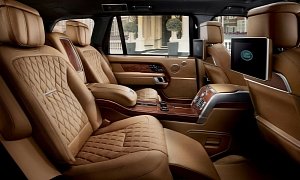 2018 Range Rover SVAutobiography Is a First-Class Luxury SUV