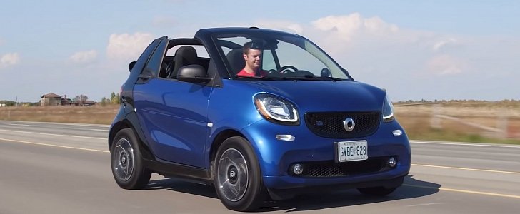 2018 Smart Fortwo EQ Is a Cute, Simple and Deeply Flawed Electric Car