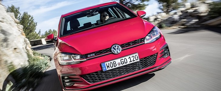 2018 Golf GTI Interior and Exterior Detailed in New Videos and Photos