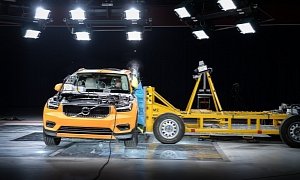 2018 Volvo XC40 Crash Test Reveals It’s One Safe Small SUV