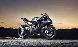 Yamaha YZF-R1M and YZF-R1 Get Performance Upgrades For 2018