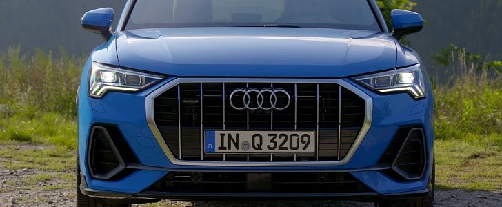 2019 Audi Q3 Videos Show Turbo Blue, Pulse Orange and Chronos Grey Paint