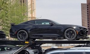 2019 Chevrolet Camaro ZL1 1LE Spotted in the Wild, Shows New Low Rear Wing
