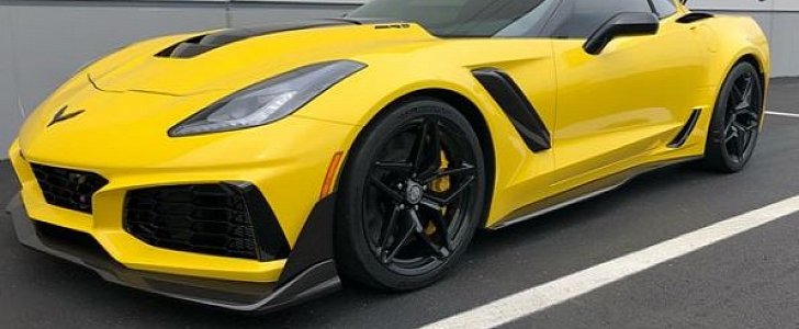 2019 Chevrolet Corvette ZR1 Gets Lowered