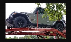 2018 Jeep Wrangler Moab Edition Spotted Camo-Free