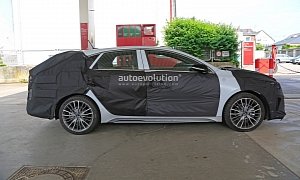 2019 Kia Ceed Fastback Spotted for the First Time, Could Be the Shooting Brake