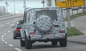 2019 Mercedes-Benz G-Class Caught in Traffic Looks Ready to Debut in Detroit