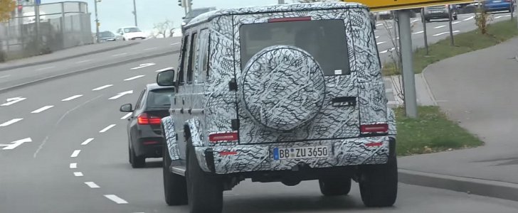 2019 Mercedes-Benz G-Class Shows Up in Traffic