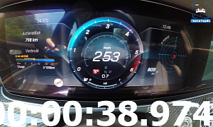 Watch 2019 Mercedes CLS 400 d Accelerate Smoothly Past 250 KPH (155 MPH)
