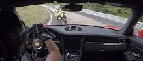 2019 Porsche 911 GT3 RS Chases Biker in Nurburgring Traffic, Stays Close