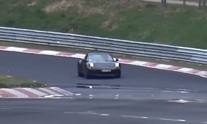 2019 Porsche 911 Prototype Does Snap Oversteer in Nurburgring Pendulum Drifting