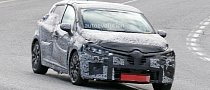 2019 Renault Clio Spied for the First Time, Looks Like a Mini Megane