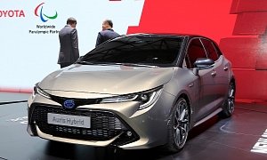 2019 Toyota Auris Shows Up in Style in Geneva to Stir the Compact Hatch Segment