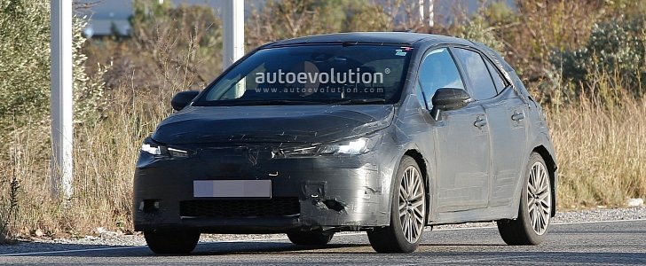 It's a car of many names: Toyota Auris, Toyota Corolla Hatchback and, after the demise of Scion, the Corolla iM. Our latest spyshots reveal the 2019 version of that 5-door compact.  An all-new model i