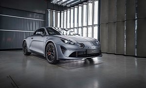 2020 Alpine A110S Priced from 56,810 GBP, Order Books Open in September
