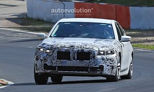 2020 BMW 7 Series Facelift Gets "Pig Nose" Face Thanks to X7 Grille Infusion