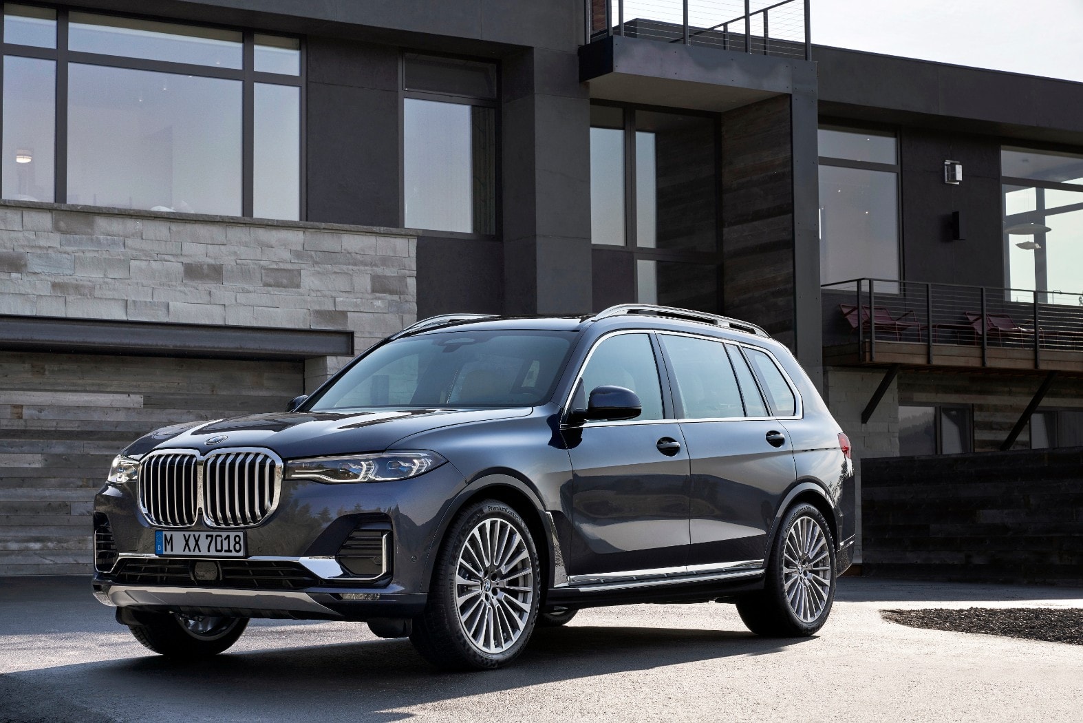 2020 BMW X7 G07 Goes Official With 7 Seats And Gigantic Kidney Grilles -  autoevolution