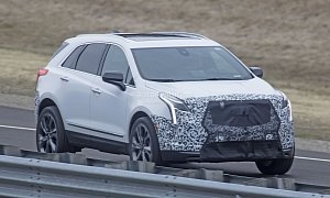 2020 Cadillac XT5 Facelift Spied with Redesigned Bumpers, Four-Cylinder Expected