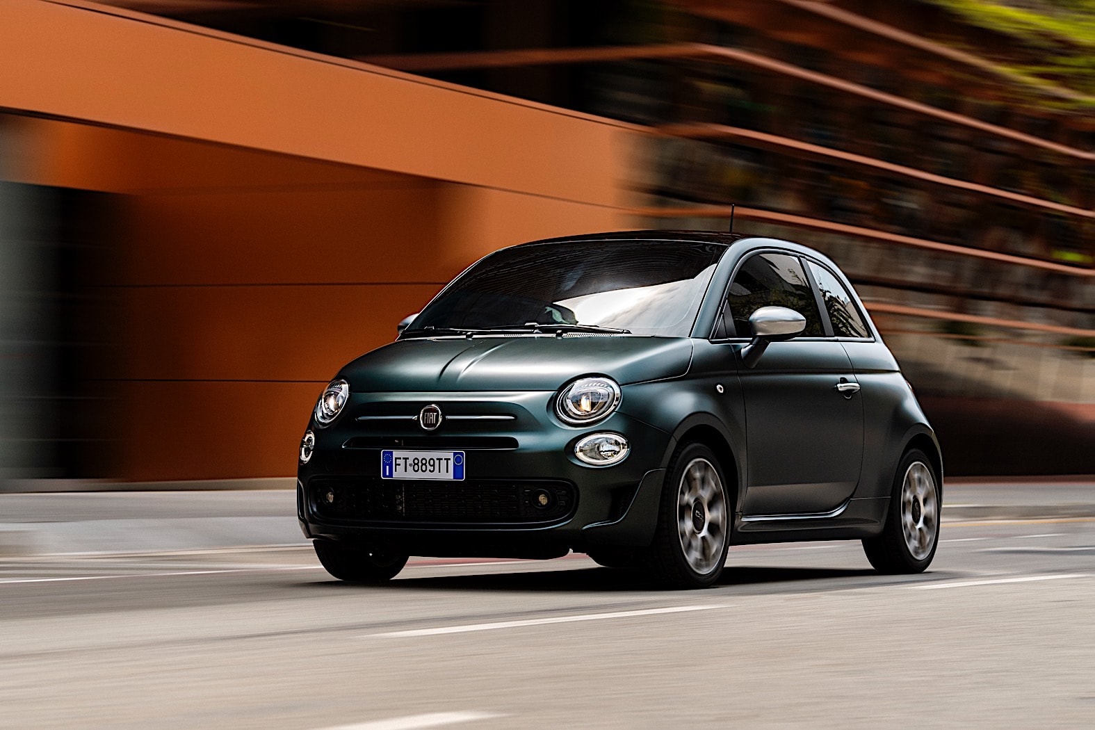 2020 Fiat 500 Goes In Star Mode With Two New Top Of The