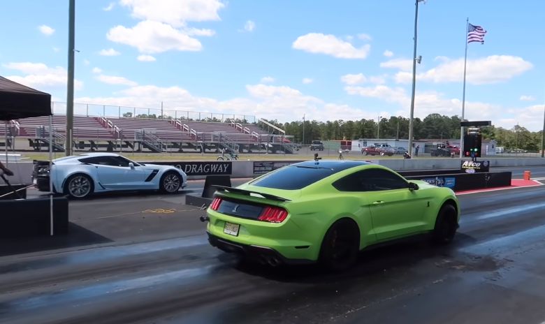 2020 Ford Mustang Shelby GT500 Drag Races C7 Corvette Z06, Traction Not ...