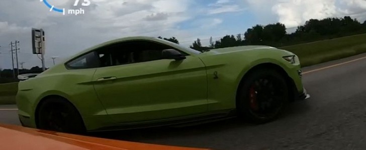 2020 Ford Mustang Shelby GT500 Races Modded Camaro ZL1