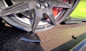 2020 Ford Mustang Shelby GT500's Shattered Carbon Fiber Wheel Is a Scary Mystery