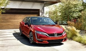 2020 Honda Clarity Fuel Cell Boasts More Standard Equipment, 360 Miles of Range