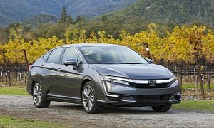 2020 Honda Clarity Plug-In Hybrid Nets 47-Mile EV Range