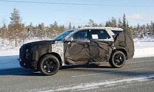 2020 Hyundai Large SUV Looks Massive In Latest Spy Photos