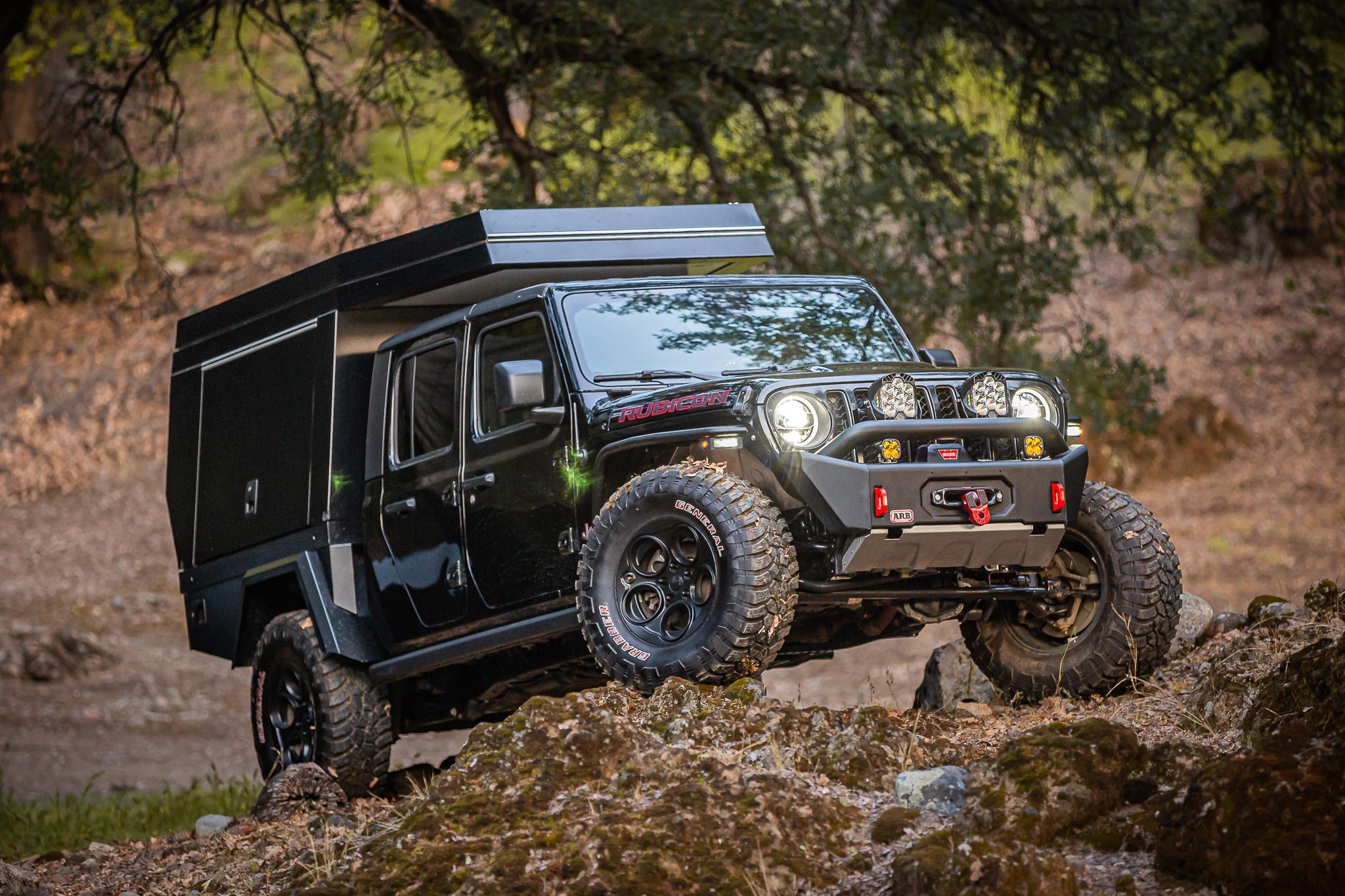 This 2020 Jeep Gladiator Rubicon Featuring a FiftyTen Camper Makes for a  Fine Overlander - autoevolution
