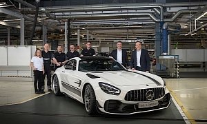 2020 Mercedes-AMG GT Enters Production in Sindelfingen