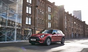 2020 MINI Clubman Facelift Revealed With Exterior and Interior Upgrades